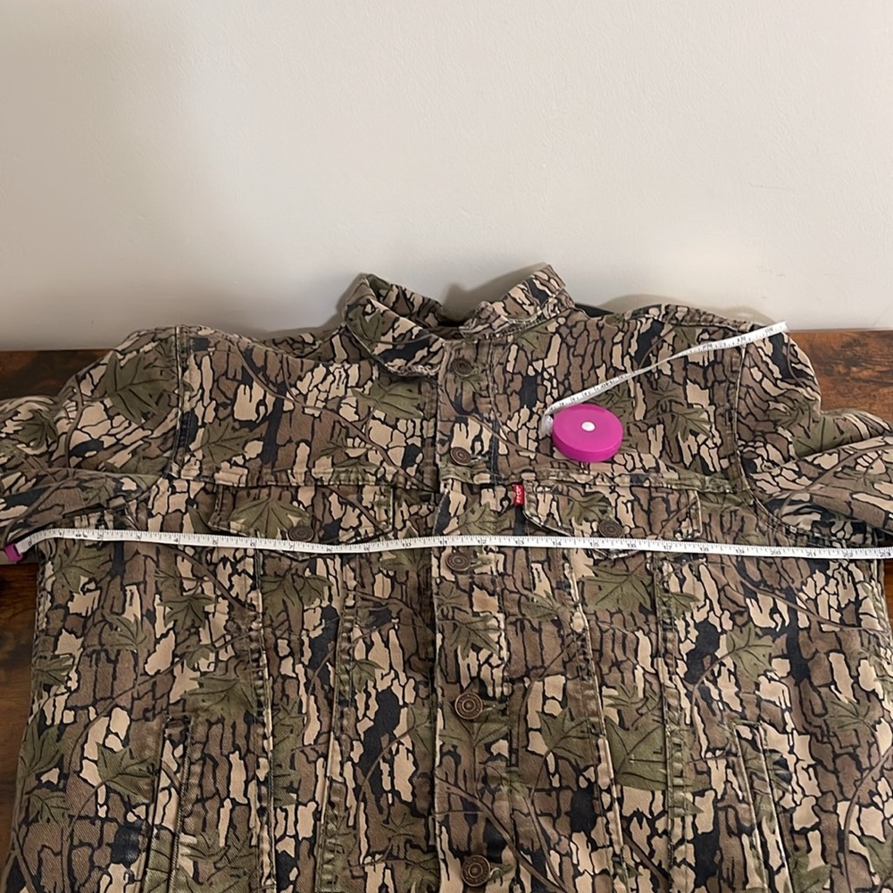 ☀️Sale☀️ Supreme x Levi’s Bark Camo Sherpa Trucker Jacket FW 2013 size large - Picture 10 of 10